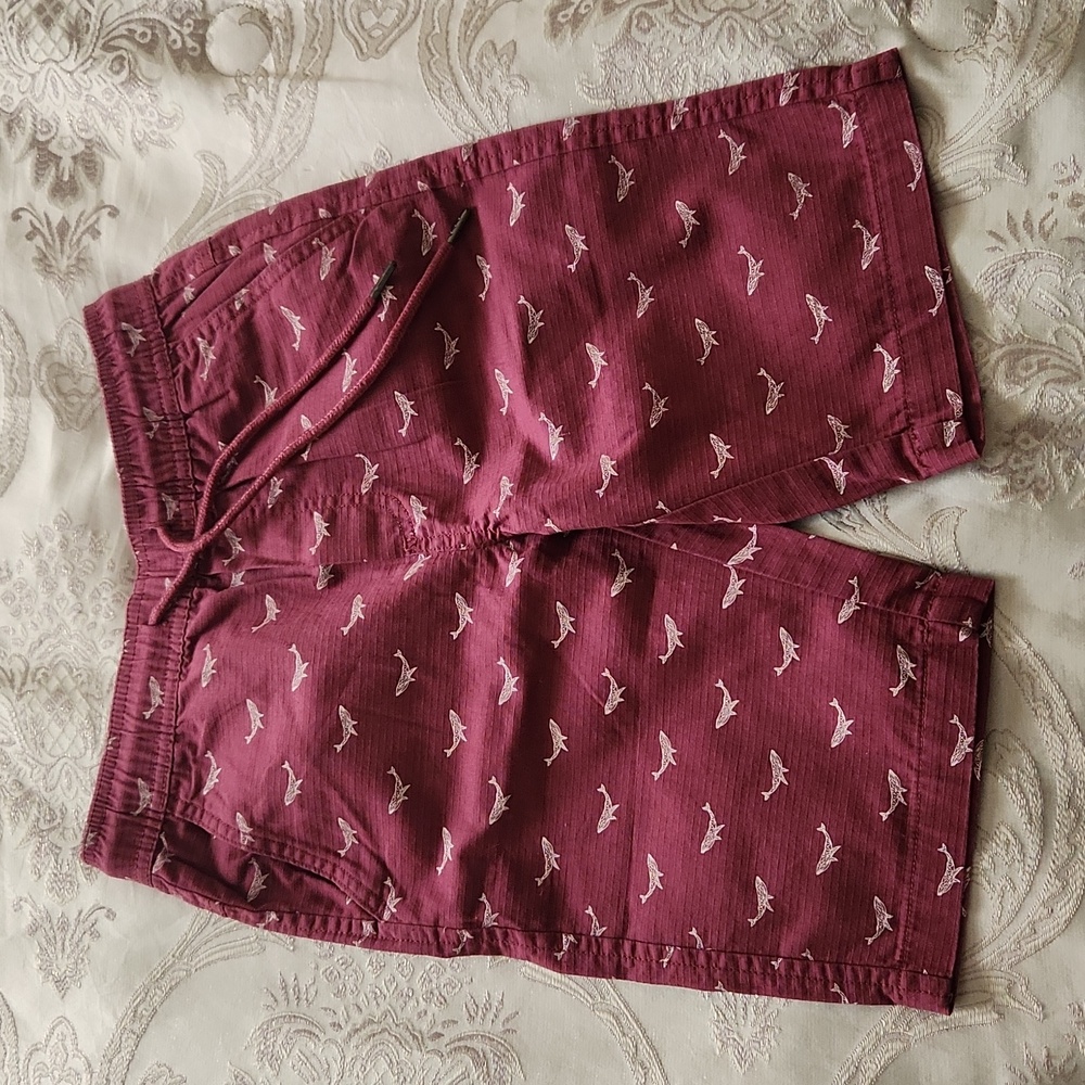 Brand new maroon shorts